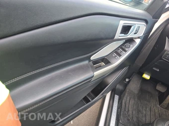 2022 Ford Explorer Limited - miniatura 9