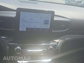 2022 Ford Explorer Limited - miniatura 10