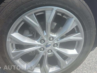 2022 Ford Explorer Limited - miniatura 22