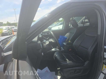 2022 Ford Explorer Limited - miniatura 6