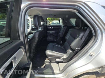 2022 Ford Explorer Limited – miniatura 13