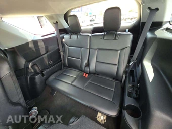 2022 Ford Explorer Limited – miniatura 14