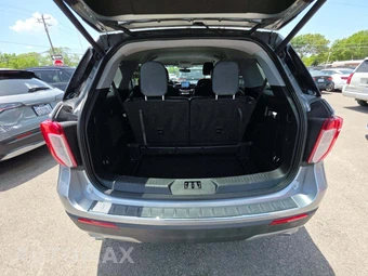 2022 Ford Explorer Limited – miniatura 15
