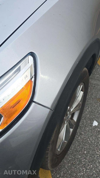 2022 Ford Explorer Limited – miniatura 21