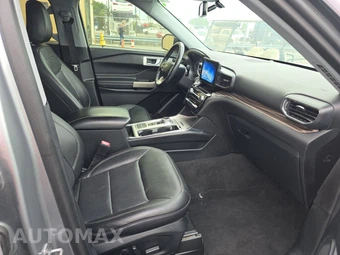 2022 Ford Explorer Limited – miniatura 8