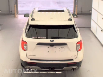 2022 Ford Explorer Limited - miniatura 18