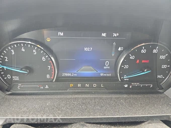 2022 Ford Explorer Limited - miniatura 8