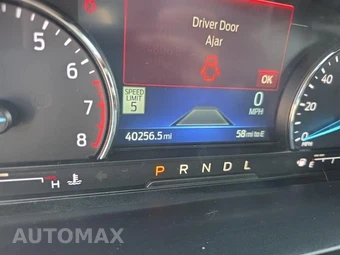 2022 Ford Explorer Limited - miniatura 15