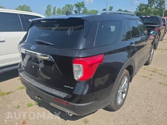 2022 Ford Explorer Limited - miniatura 4