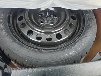 2022 Ford Explorer Limited - miniatura 15