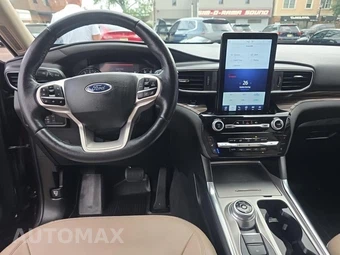 2022 Ford Explorer Limited - miniatura 8