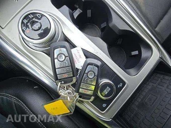 2022 Ford Explorer Limited - miniatura 9