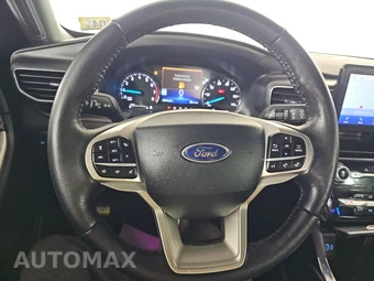 2022 Ford Explorer Limited – miniatura 10