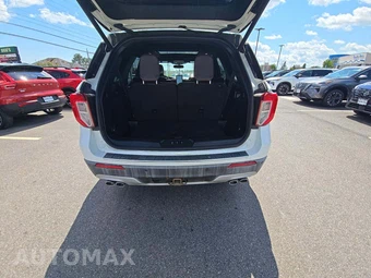 2022 Ford Explorer Platinum - miniatura 12