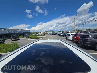 2022 Ford Explorer Platinum - miniatura 9