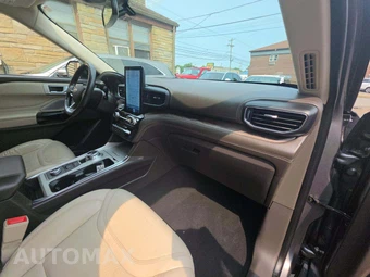 2022 Ford Explorer Platinum - miniatura 20