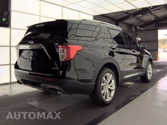 2022 Ford Explorer Platinum - miniatura 4