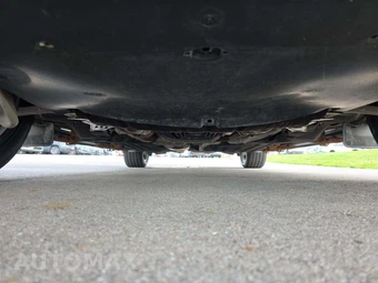 2022 Ford Explorer Platinum - miniatura 18