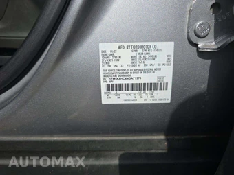 2022 Ford Explorer Platinum - miniatura 2