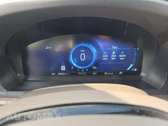 2022 Ford Explorer Platinum - miniatura 6