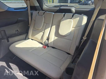 2022 Ford Explorer Platinum - miniatura 14