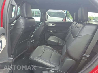 2022 Ford Explorer ST - miniatura 13