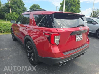 2022 Ford Explorer ST - miniatura 2