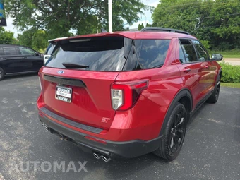 2022 Ford Explorer ST - miniatura 3