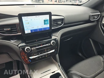 2022 Ford Explorer ST - miniatura 11