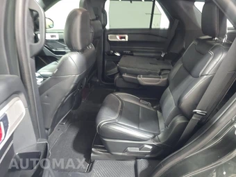 2022 Ford Explorer ST - miniatura 13
