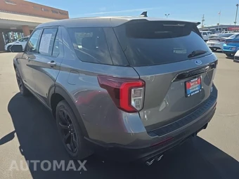 2022 Ford Explorer ST - miniatura 6