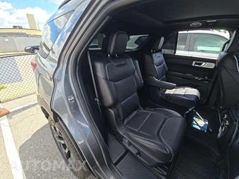 2022 Ford Explorer ST – miniatura 17