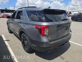 2022 Ford Explorer ST – miniatura 2