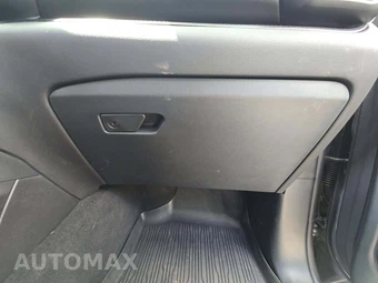 2022 Ford Explorer ST – miniatura 20