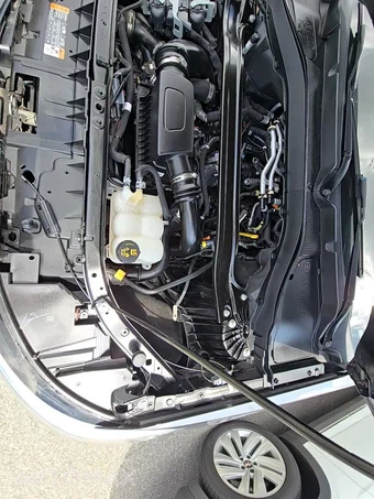 2022 Ford Explorer ST – miniatura 26