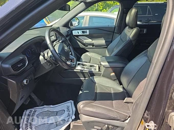 2022 Ford Explorer ST - miniatura 13