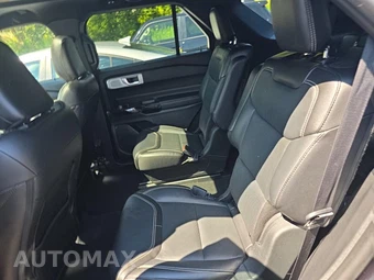 2022 Ford Explorer ST - miniatura 16