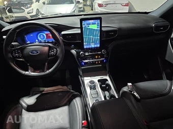 2022 Ford Explorer ST - miniatura 14