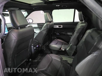2022 Ford Explorer ST - miniatura 16