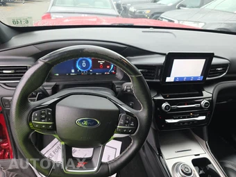 2022 Ford Explorer ST - miniatura 11