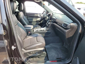 2022 Ford Explorer ST - miniatura 8