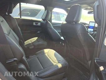 2022 Ford Explorer ST - miniatura 16
