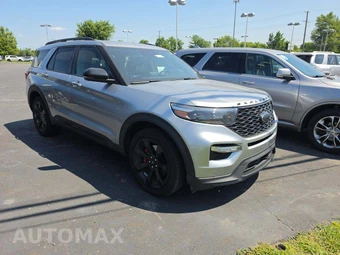 2022 Ford Explorer ST - miniatura 4