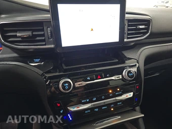2022 Ford Explorer ST - miniatura 11