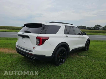 2022 Ford Explorer ST - miniatura 3
