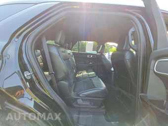 2022 Ford Explorer ST - miniatura 14