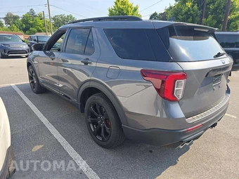 2022 Ford Explorer ST - miniatura 2