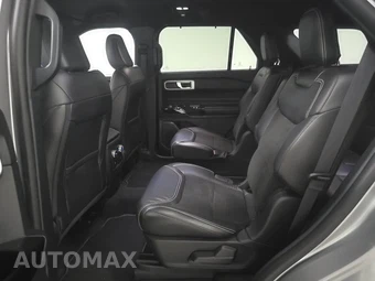 2022 Ford Explorer ST - miniatura 13