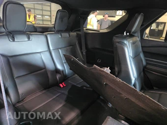 2022 Ford Explorer ST - miniatura 14