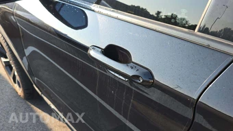 2022 Ford Explorer ST - miniatura 19